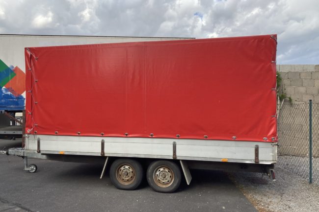 Sonderanfertigung PKW Ahnängerplane