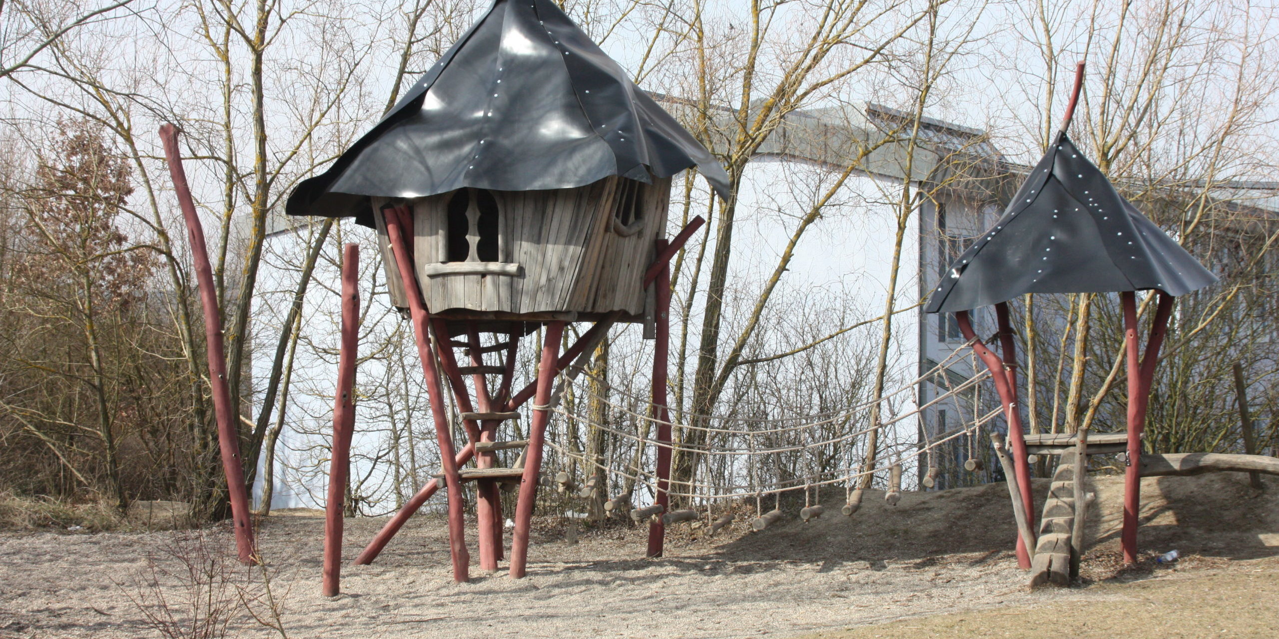 Sonderanfertigung, Spielplatzdächer,Baumhausdach, Dach aus Planenmaterial,Dach für Baumhaus, Kinderspielplatz